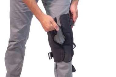 Knee Brace OA Being Applied